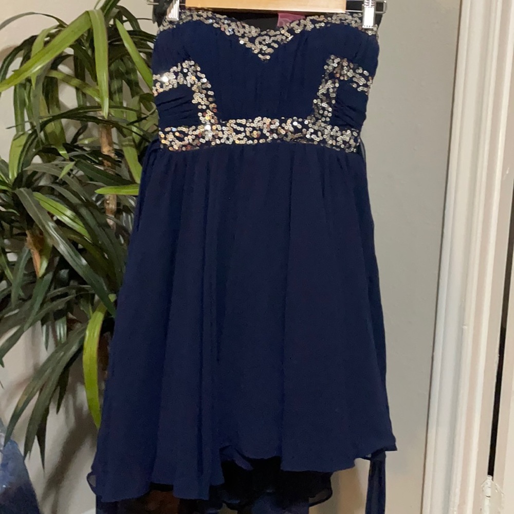 💙City Studio junior strapless chiffon formal dress